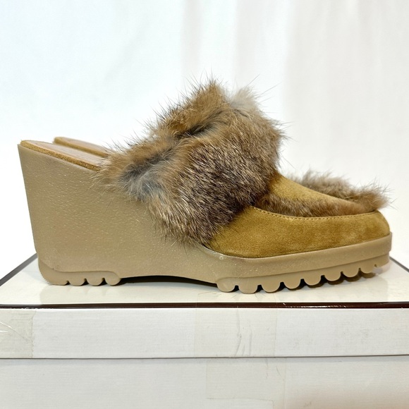 Vintage 9 Coach A0018 Kaela Tan Camel Suede Fur Wedge Mule - Picture 5 of 7